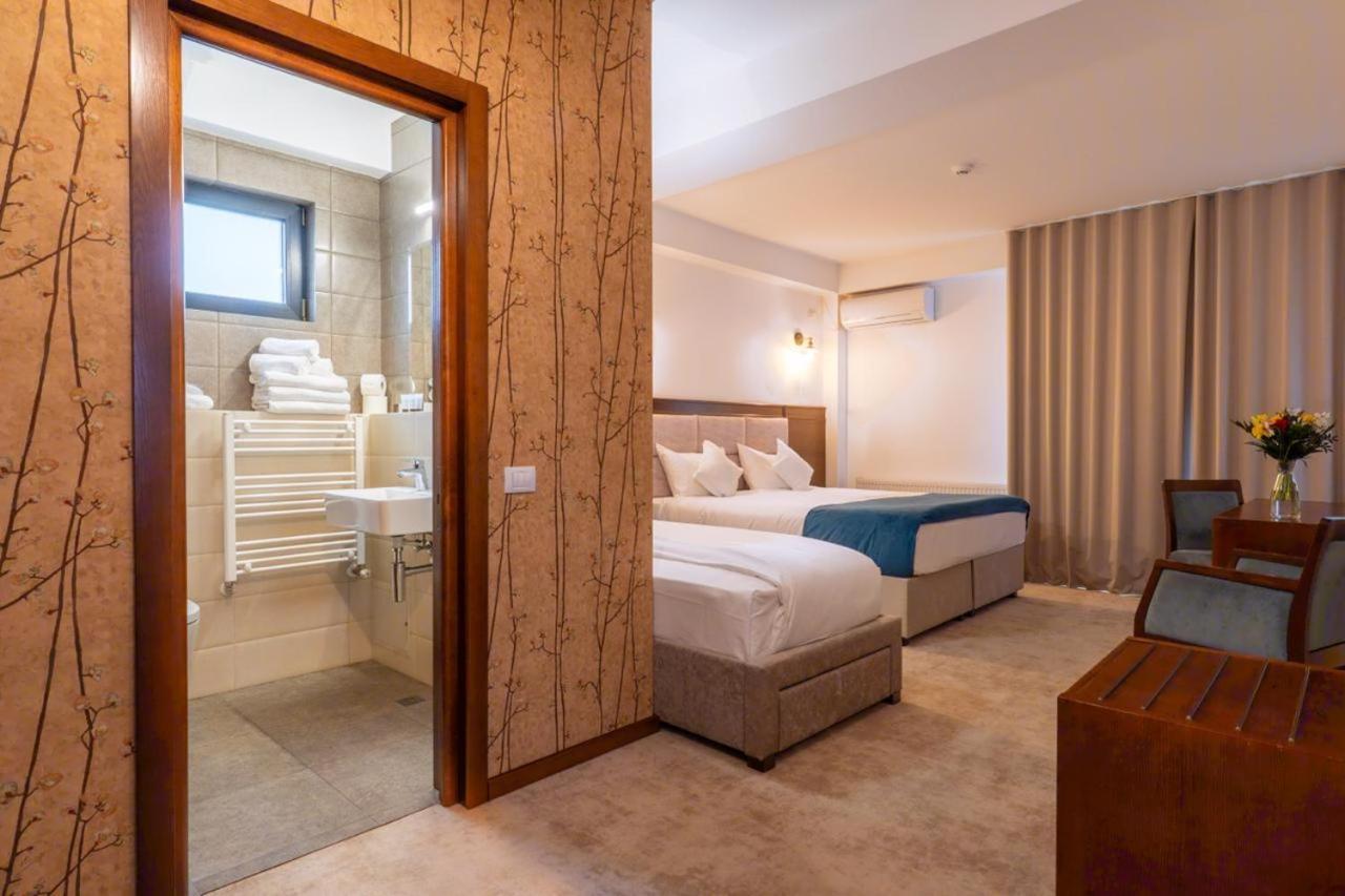Hotel Buchenland Gura Humorului Eksteriør bilde